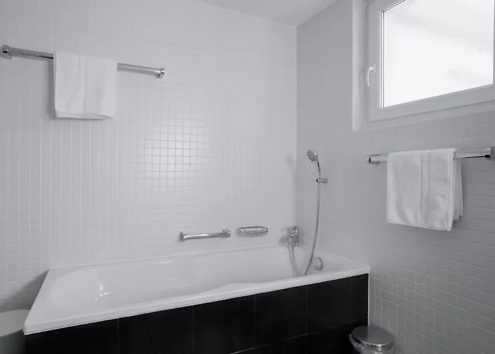 Classic-15 By Interhome